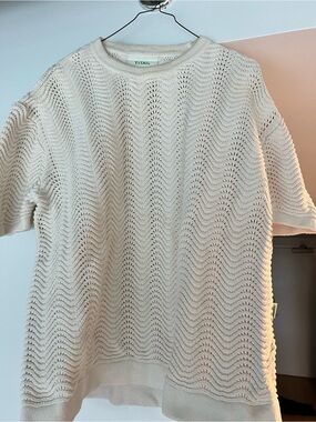 YITAI Shale Stitch T-Shirt, Size S